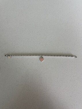 Return to Tiffany Pink Heart Tag Bead Bracelet